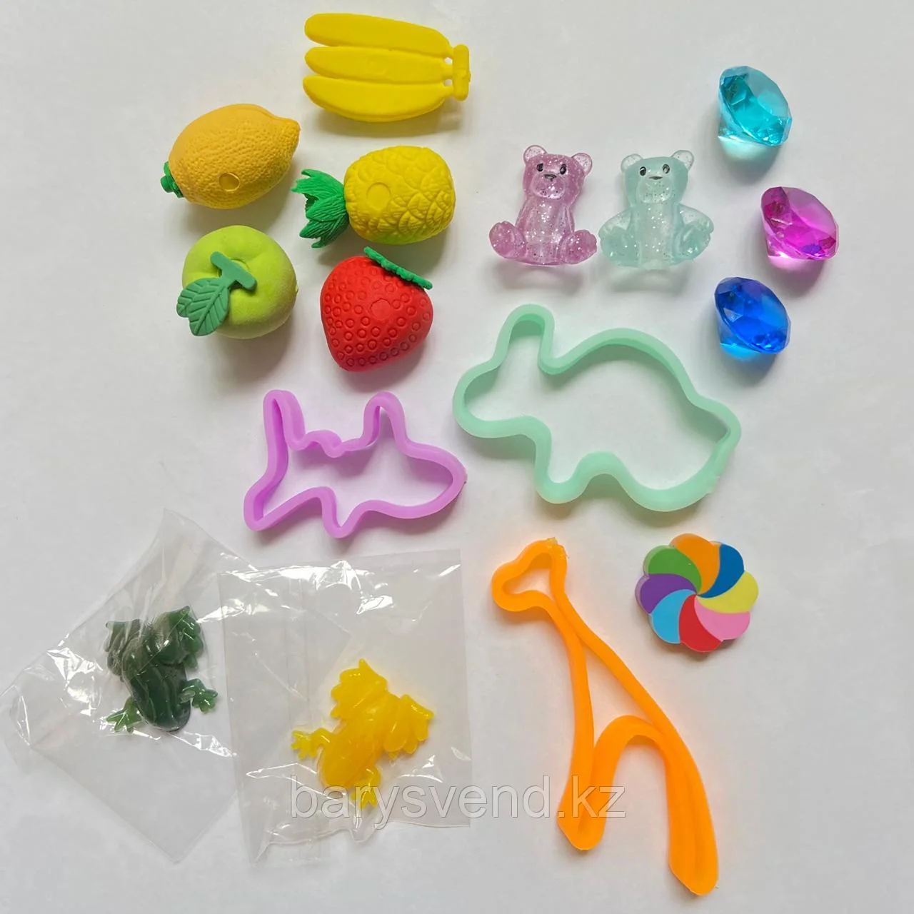 Игрушки в капсулах 34 мм "Микс 7" 100 шт/уп