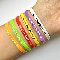 Игрушки в капсулах 28 мм "Микс 23" (100 шт/уп)