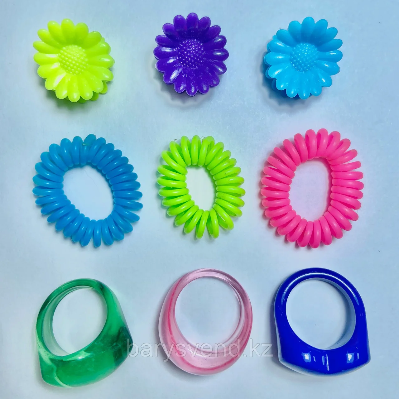 Игрушки в капсулах 28 мм "Солнышко" (100 шт/уп)