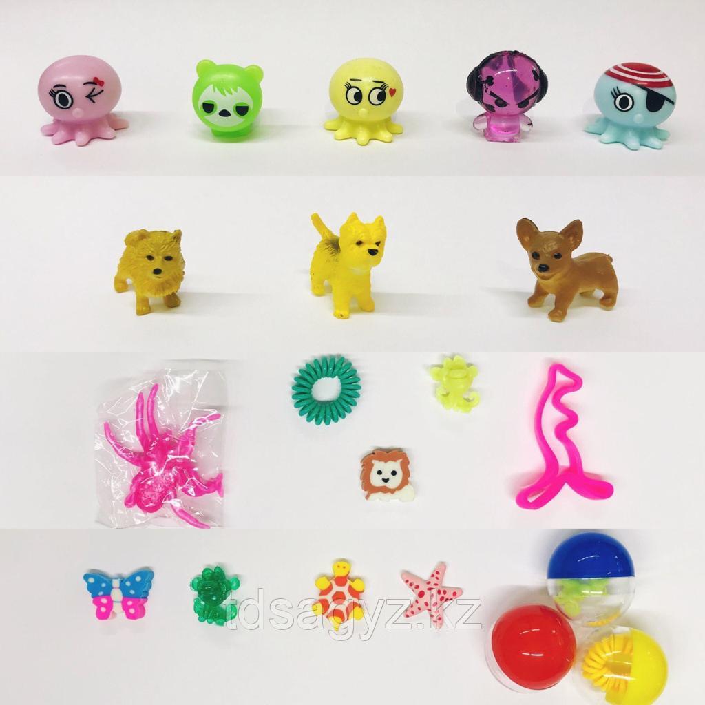 Игрушки в капсулах 34 мм "Праздник" (100 шт в уп)